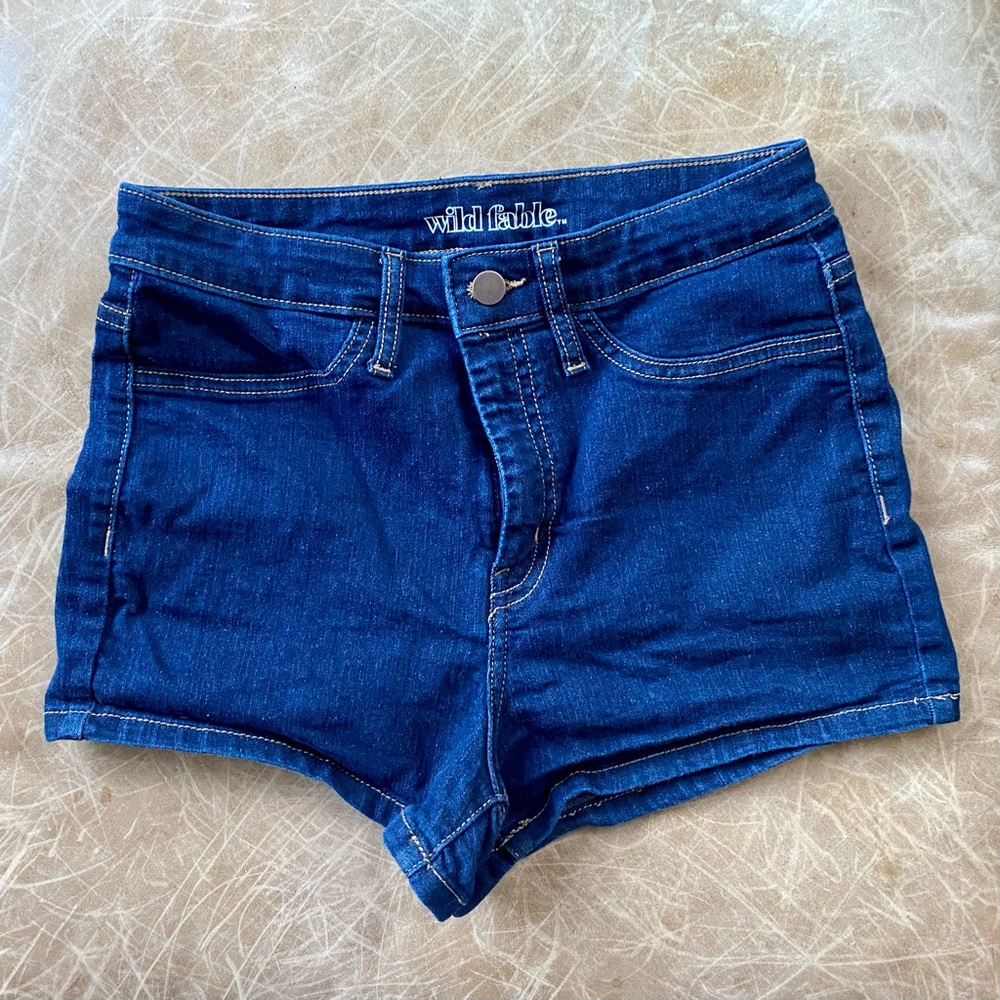 Dark Wash Jean Shorts Size Small